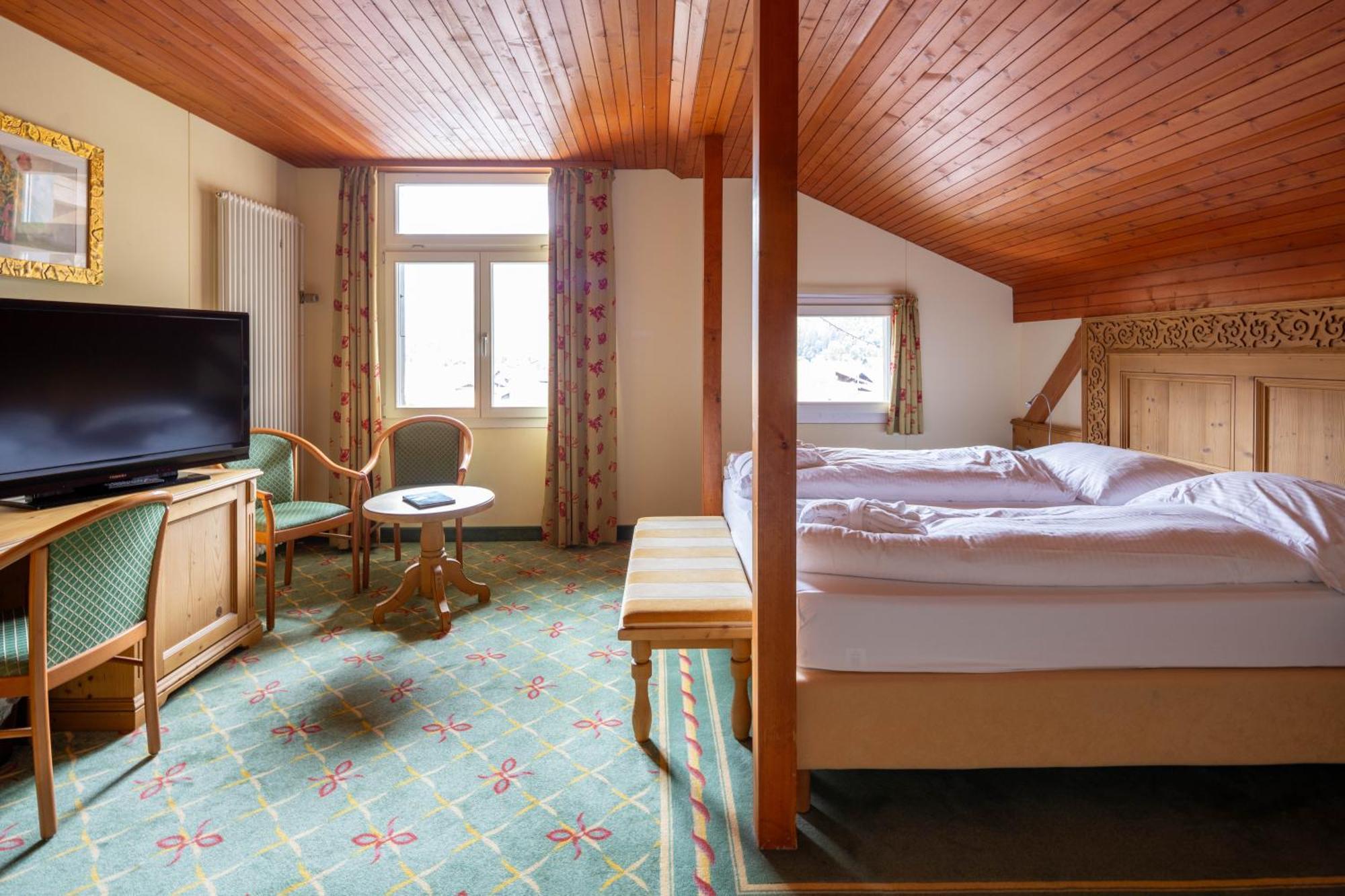 Sporthotel Wildstrubel レンク エクステリア 写真
