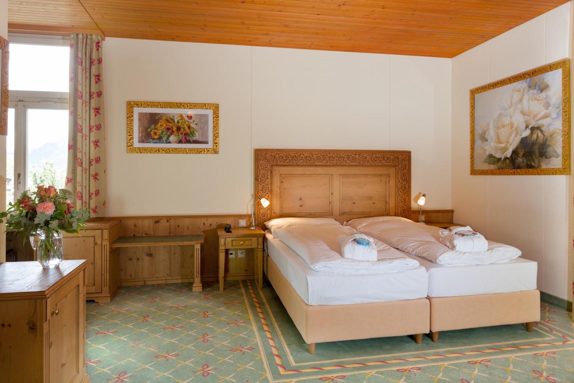 Sporthotel Wildstrubel レンク エクステリア 写真