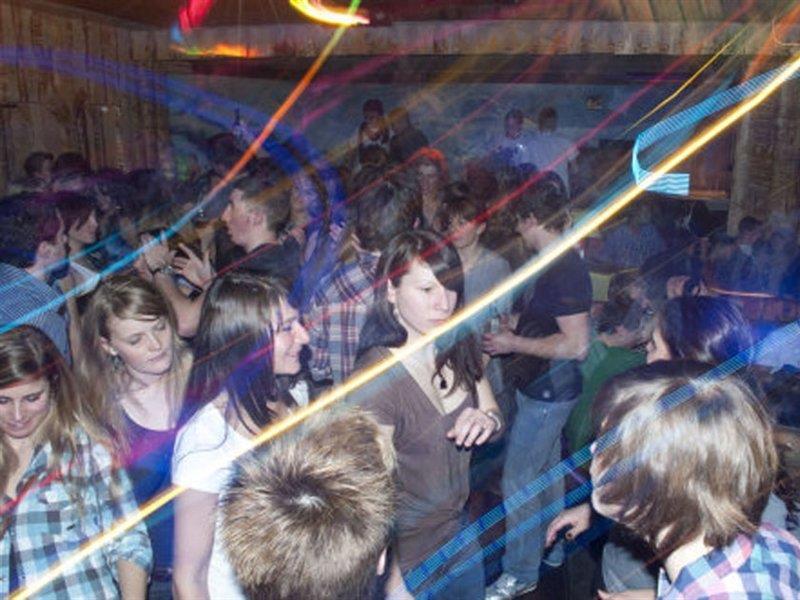 Sporthotel Wildstrubel レンク エクステリア 写真