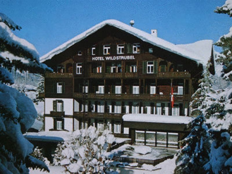 Sporthotel Wildstrubel レンク エクステリア 写真
