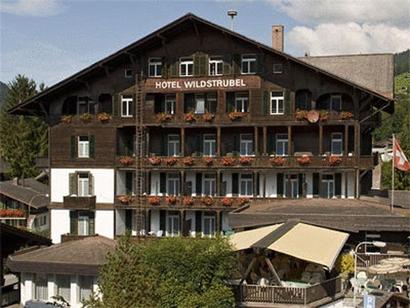 Sporthotel Wildstrubel レンク エクステリア 写真